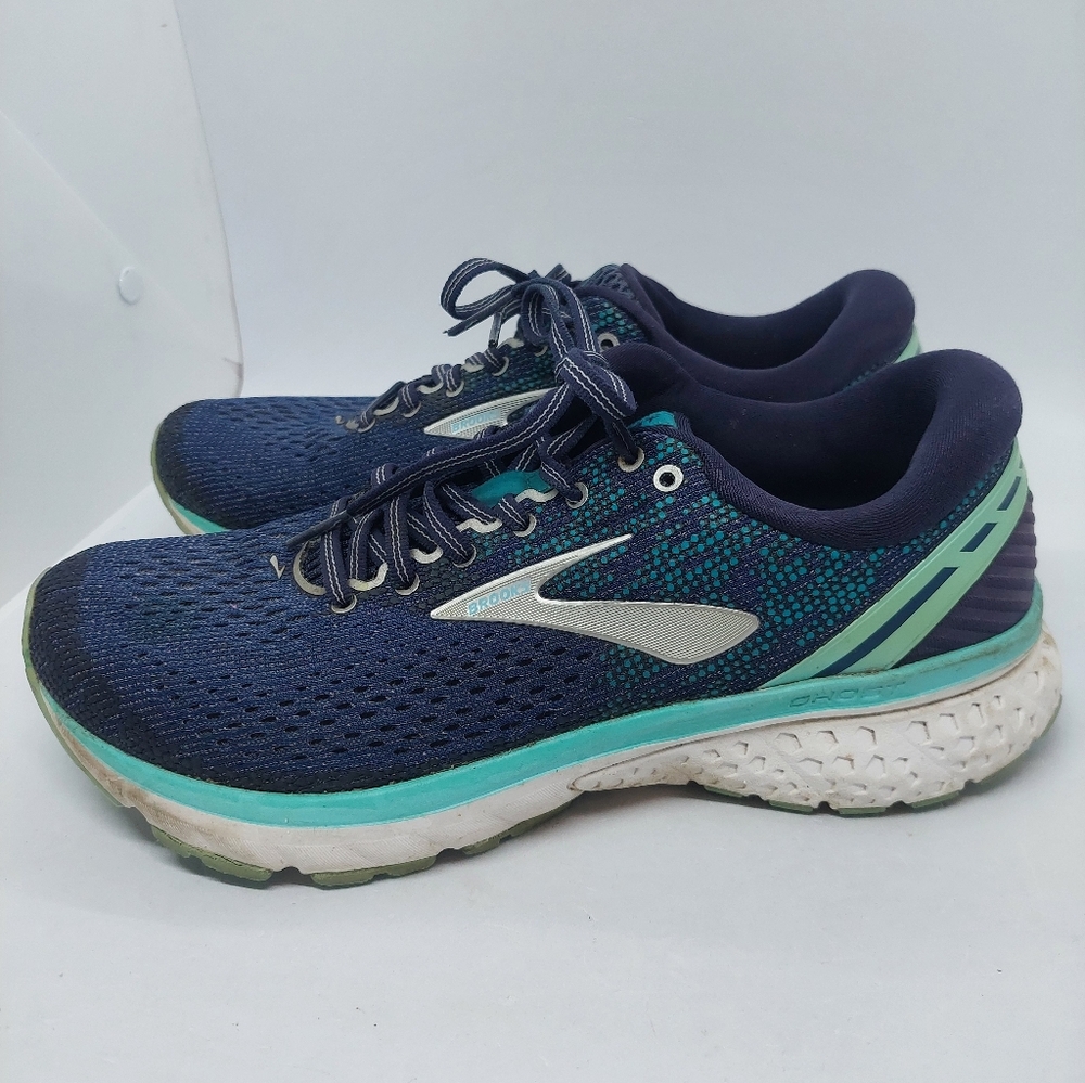 Brooks Ghost Sneakers Running Shoes Womens Size 9B Navy Blue Sport Athletic